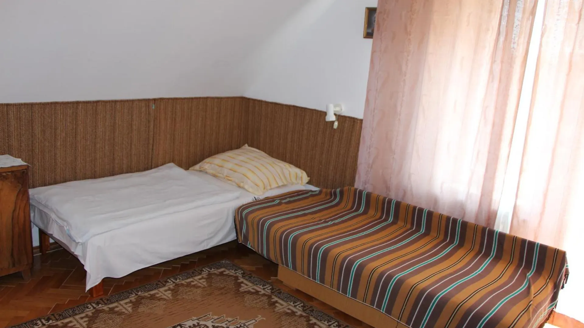 Fecskefeszek Nyaralohaz Villa Hajdúszoboszló 0*,